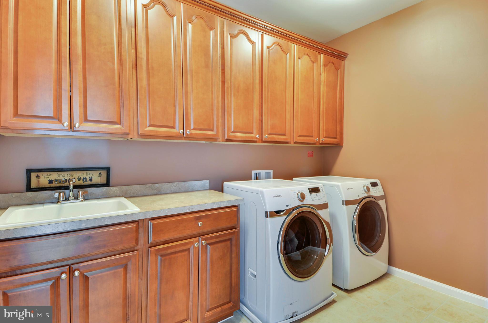 41953 Riding Mill Place Ashburn, VA 20148 - Photo 24 of 30 Upper Lvl. Laundry