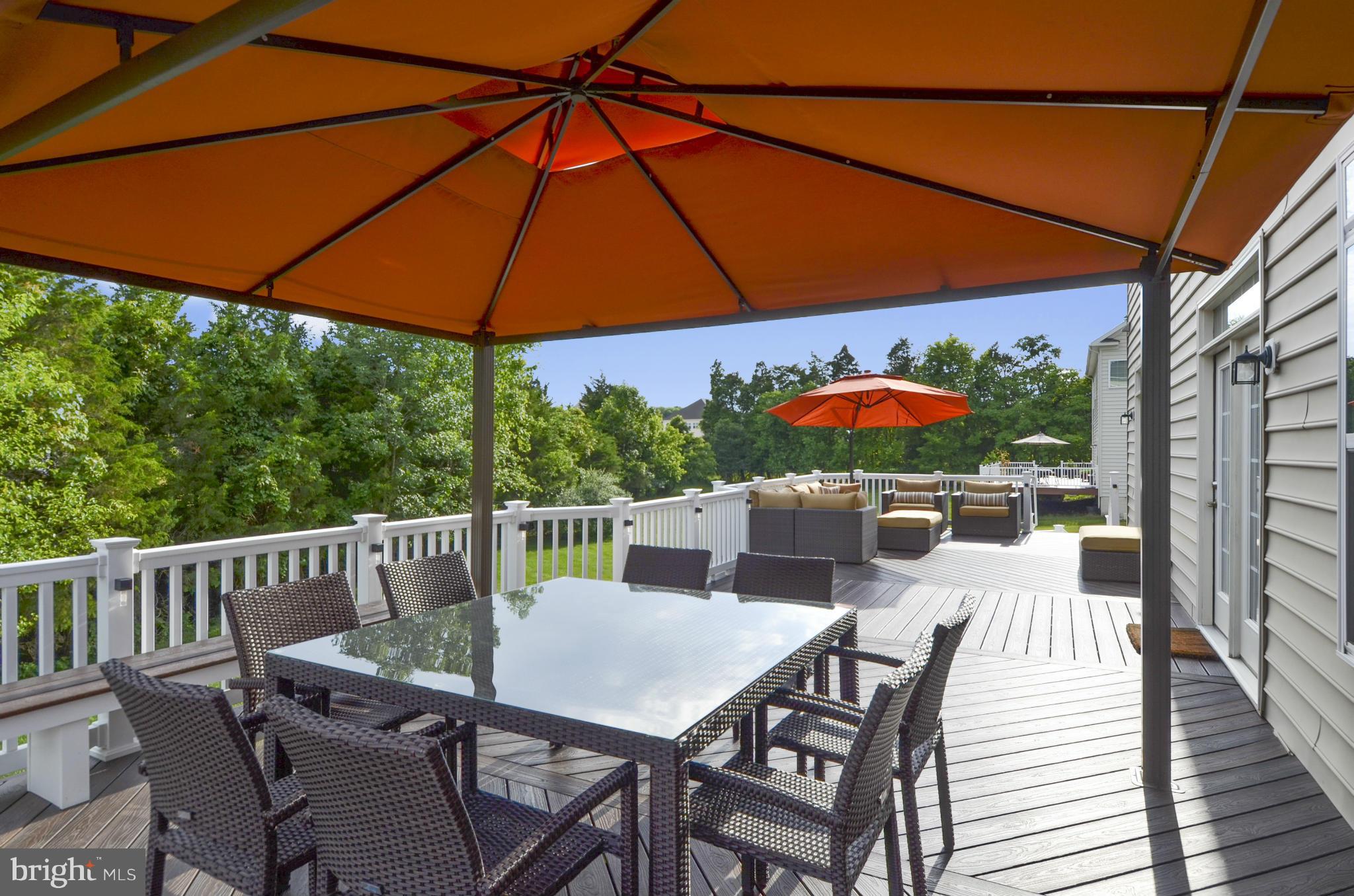 41953 Riding Mill Place Ashburn, VA 20148 - Photo 26 of 30 Large Deck