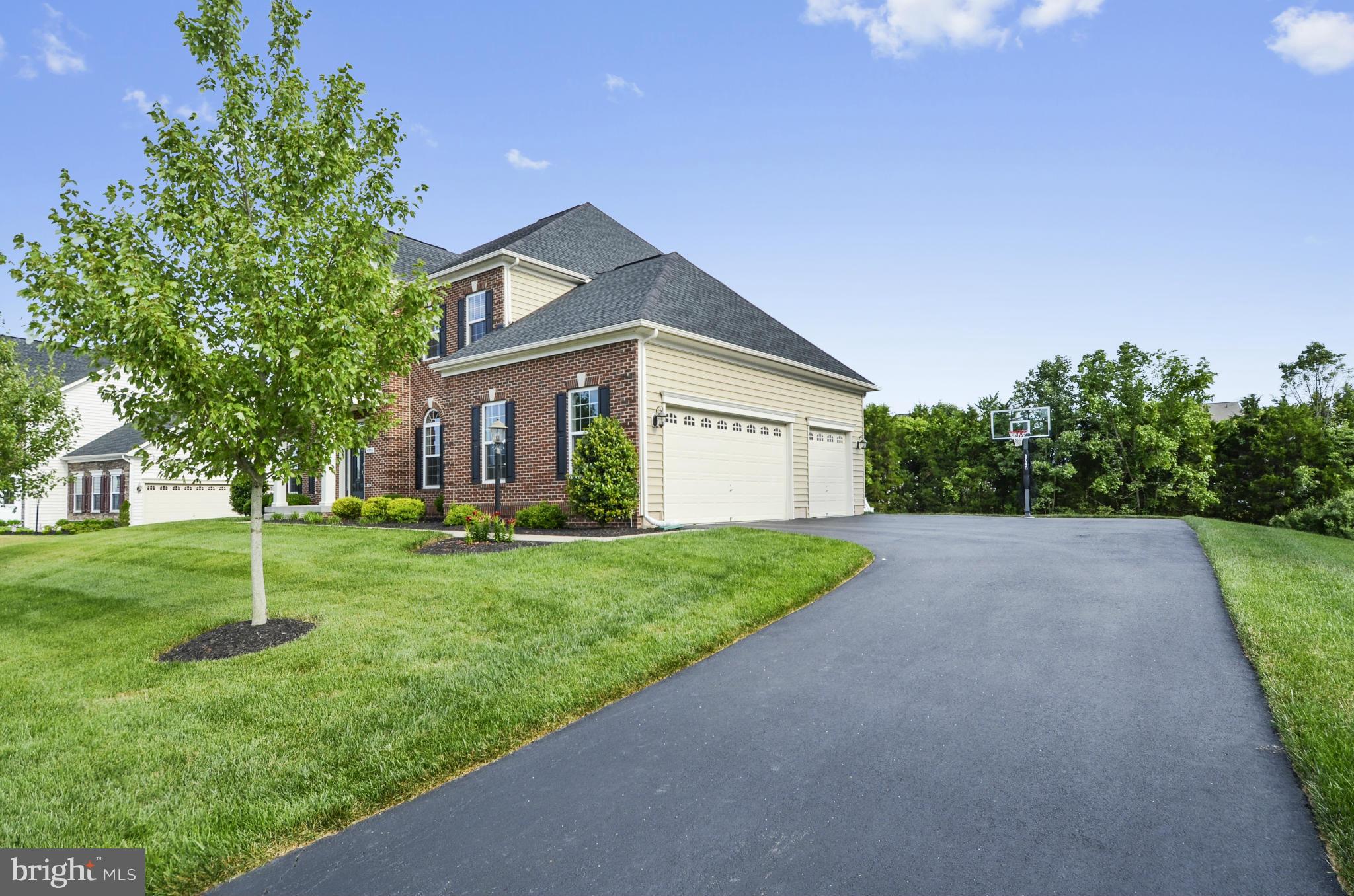 41953 Riding Mill Place Ashburn, VA 20148 - Photo 5 of 30 Exterior (General)