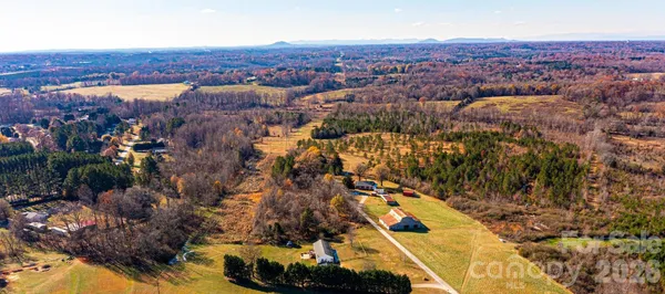 $975,000 | 2200 Oweda Drive, Conover, NC 28613