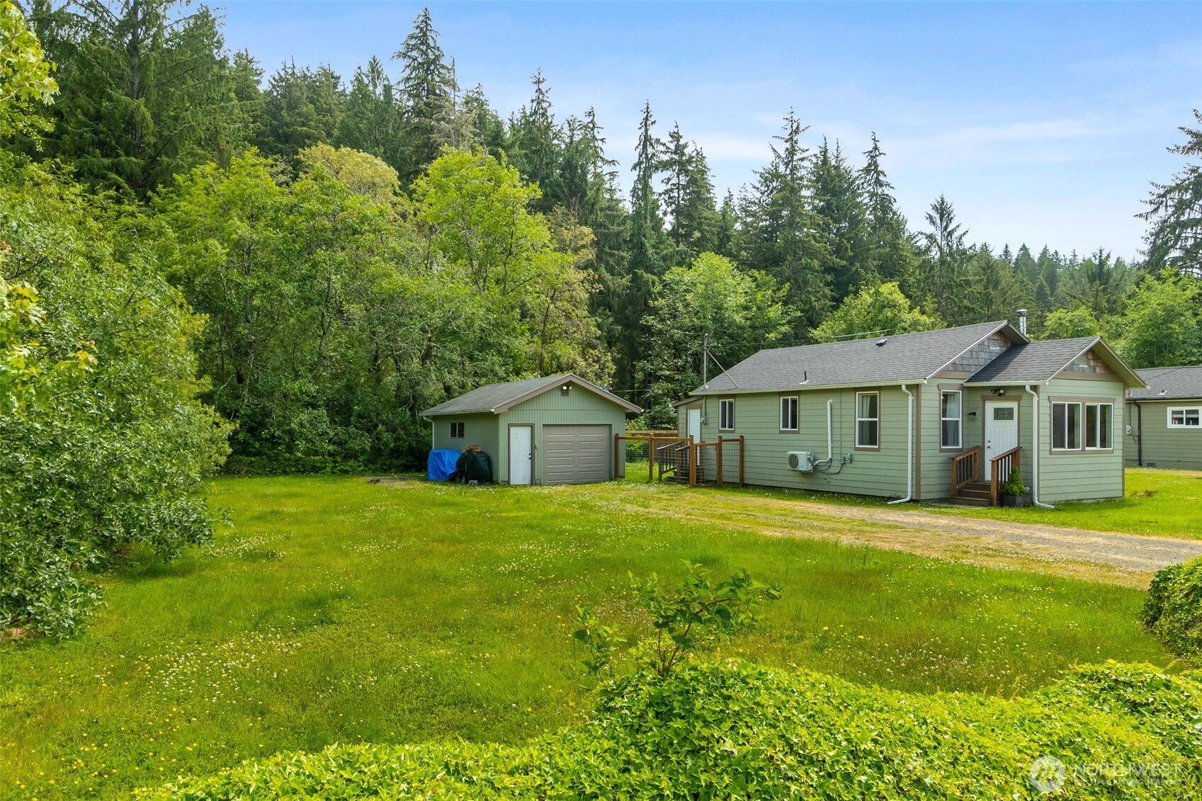 214 Endresen Road Hoquiam, WA 98550 - Photo 6 of 32 Gallery Image 6