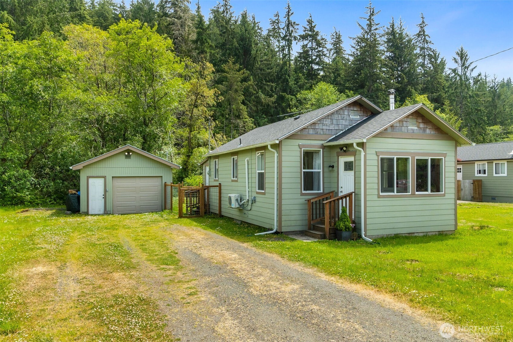214 Endresen Road Hoquiam, WA 98550 - Photo 7 of 32 Gallery Image 7