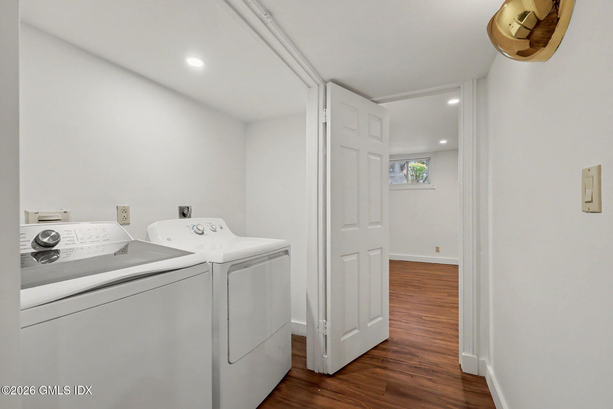 124 Mason Street, Unit 1 Greenwich, CT 06830 - Photo 17 of 24 22-web-or-mls-124-mason-st-unit-1