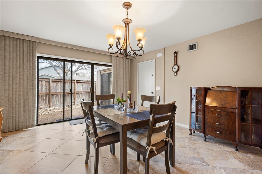 136 Lake Shore Drive Corpus Christi, TX 78413 - Photo 10 of 36