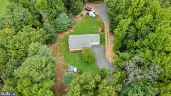 2570 Courtney School Road Midland, VA 22728 - Photo 4 of 25 Gallery Image 4