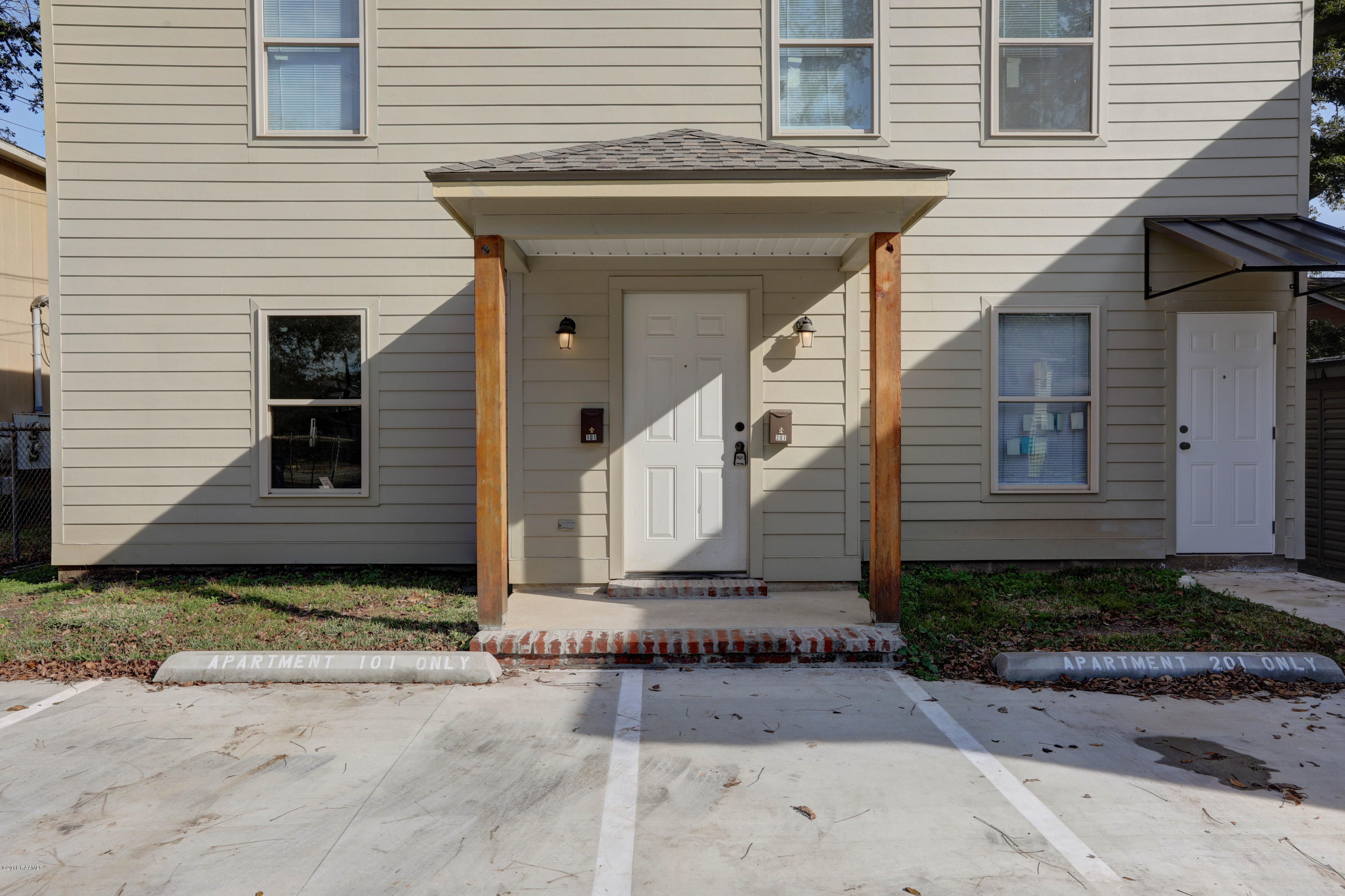 727 Tulane, Unit 101 Lafayette, LA 70503 - Photo 2 of 20