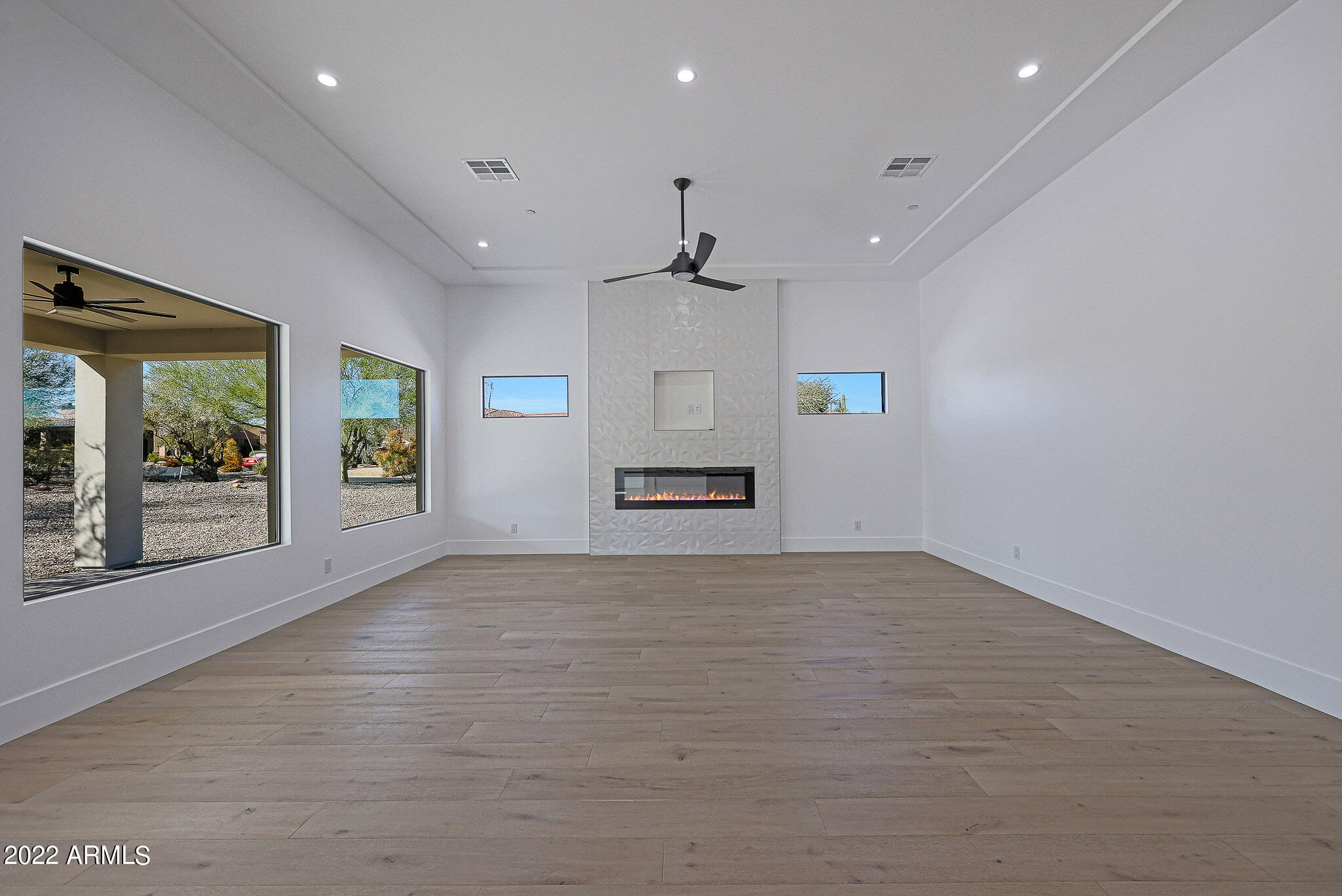 27980 Tranquilo Way Rio Verde, AZ 85263 - Photo 7 of 51 Great Room