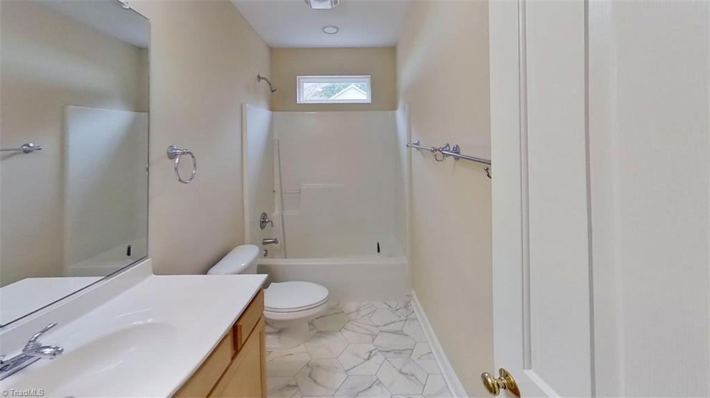 9544 Oakbrook Ridge Rural Hall, NC 27045 - Photo 5 of 12