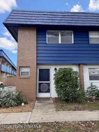 $1,200 | 2511 Country Club Drive, Unit B118, Titusville, FL 32780