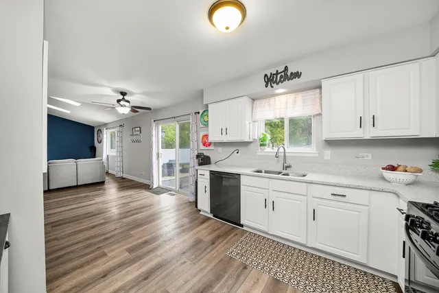 $335,000 | 5332 West Mulberry Lane, Monee, IL 60449