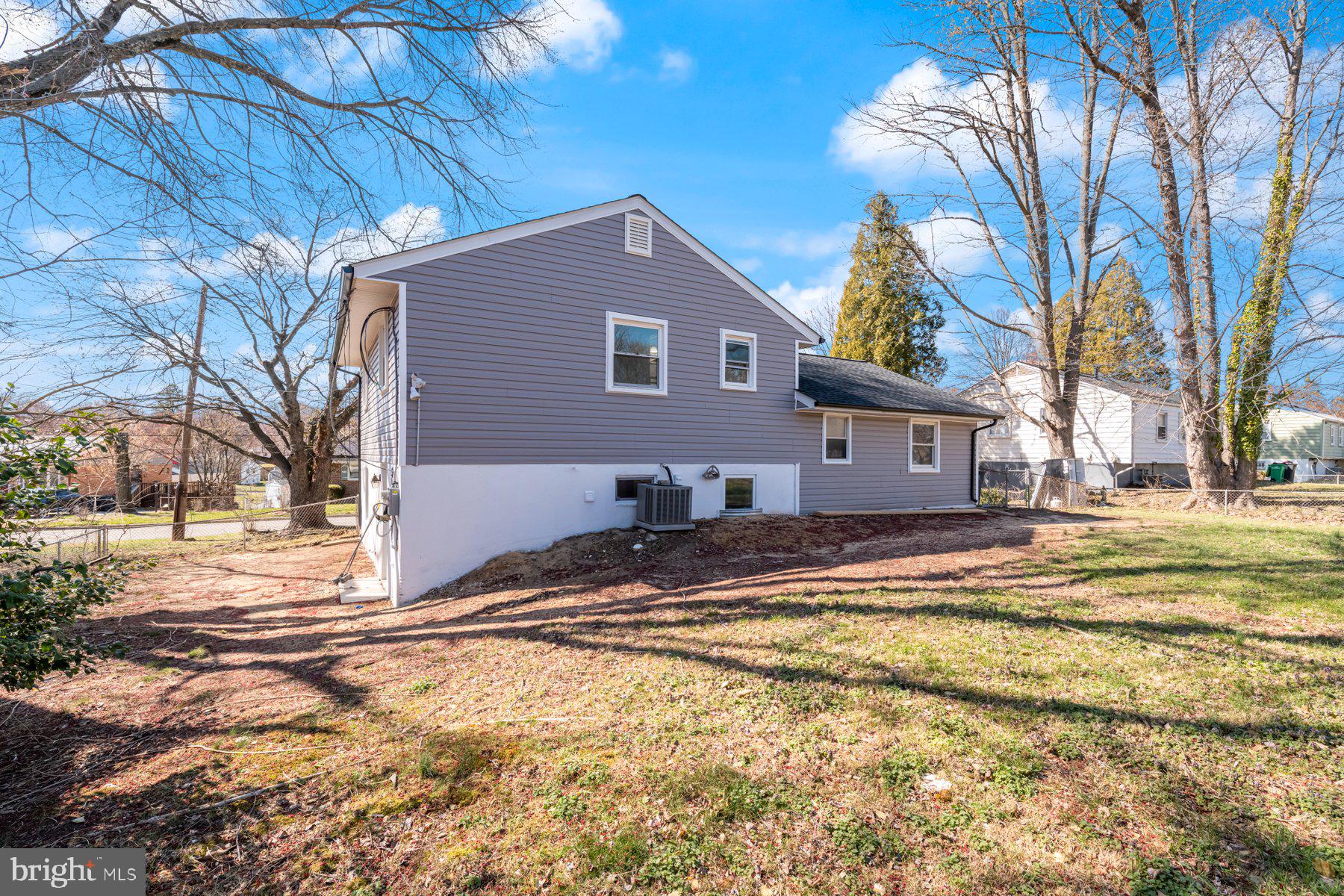912 Logwood Road Capitol Heights, MD 20743 - Photo 5 of 31 Gallery Image 5