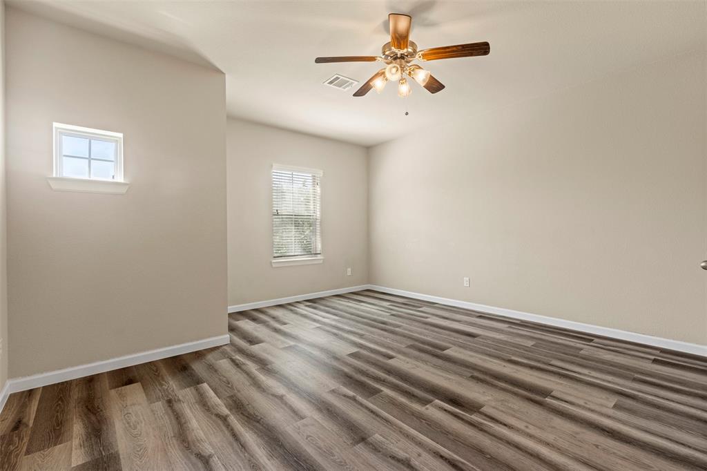 1122 Alpine Drive Richardson, TX 75080 - Photo 13 of 24