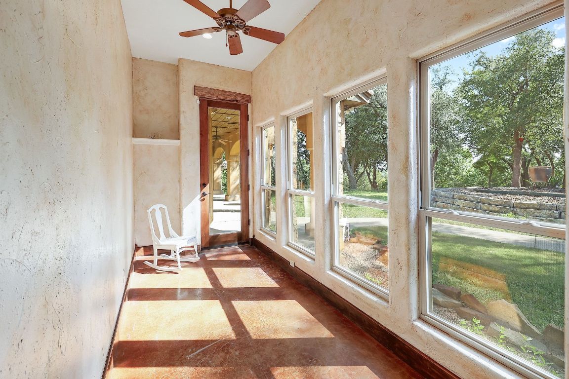 1120 Redbird Road Granger, TX 76530 - Photo 18 of 40 Sunroom with healthy amount of natural light