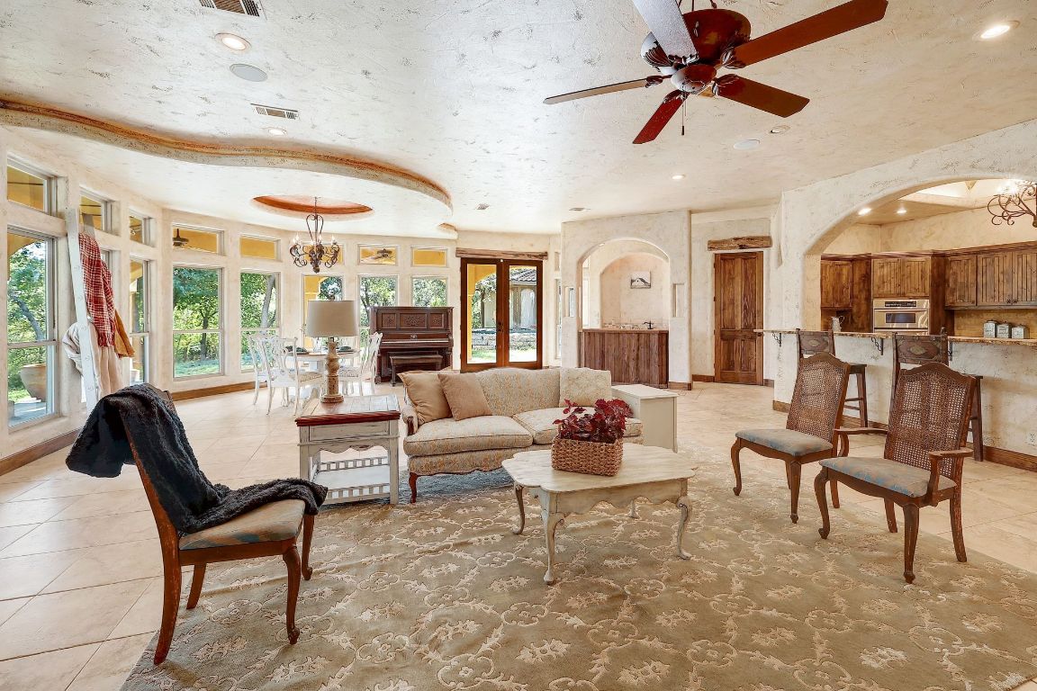 1120 Redbird Road Granger, TX 76530 - Photo 8 of 40 a living room with furniture and a large window