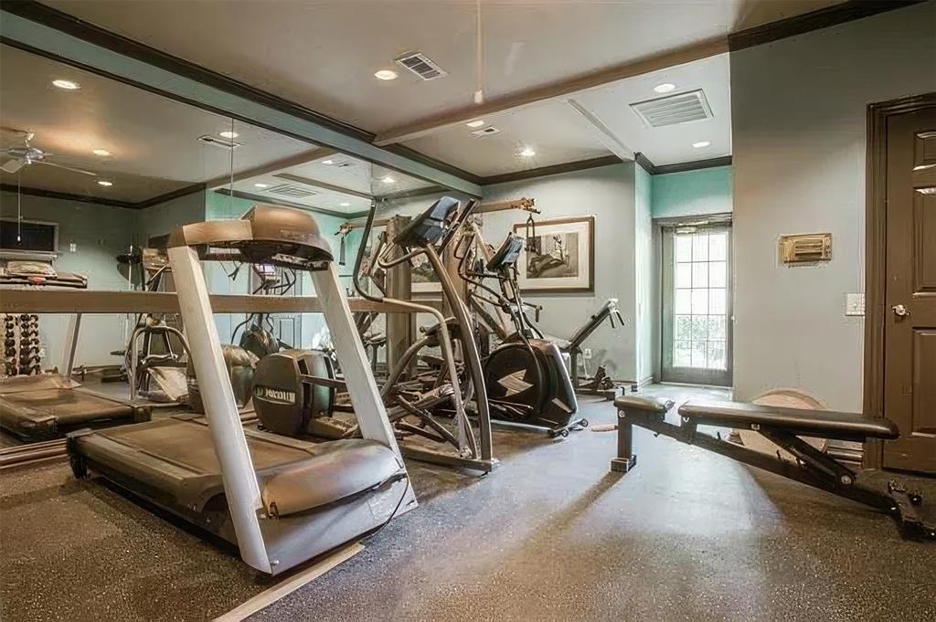 2201 Wolf Street, Unit 6104 Dallas, TX 75201 - Photo 10 of 11 a view of a room with gym equipment