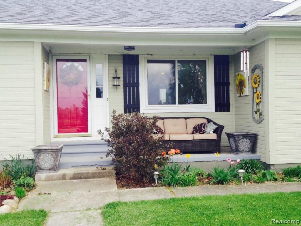12735 Dunn Road Memphis, MI 48041 - Photo 2 of 31 front porch