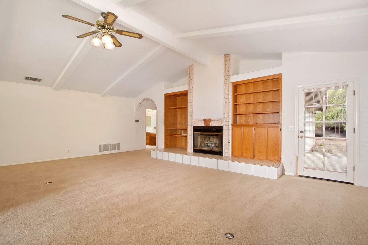 1108 North Crescent Ridge Road Fallbrook, CA 92028 - Photo 6 of 25