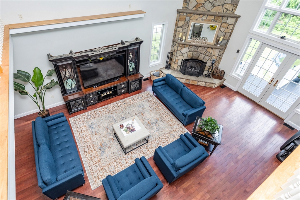 7 Austin Street Methuen, MA 01844 - Photo 6 of 39
