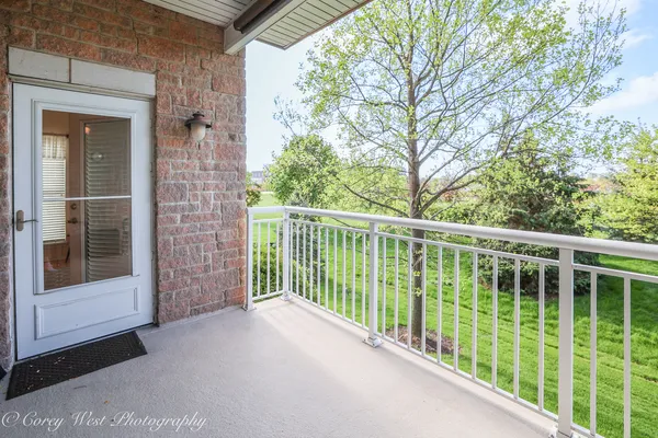 $398,000 | 2671 Stone Circle, Unit 103, Geneva, IL 60134