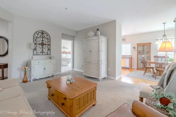 $398,000 | 2671 Stone Circle, Unit 103, Geneva, IL 60134