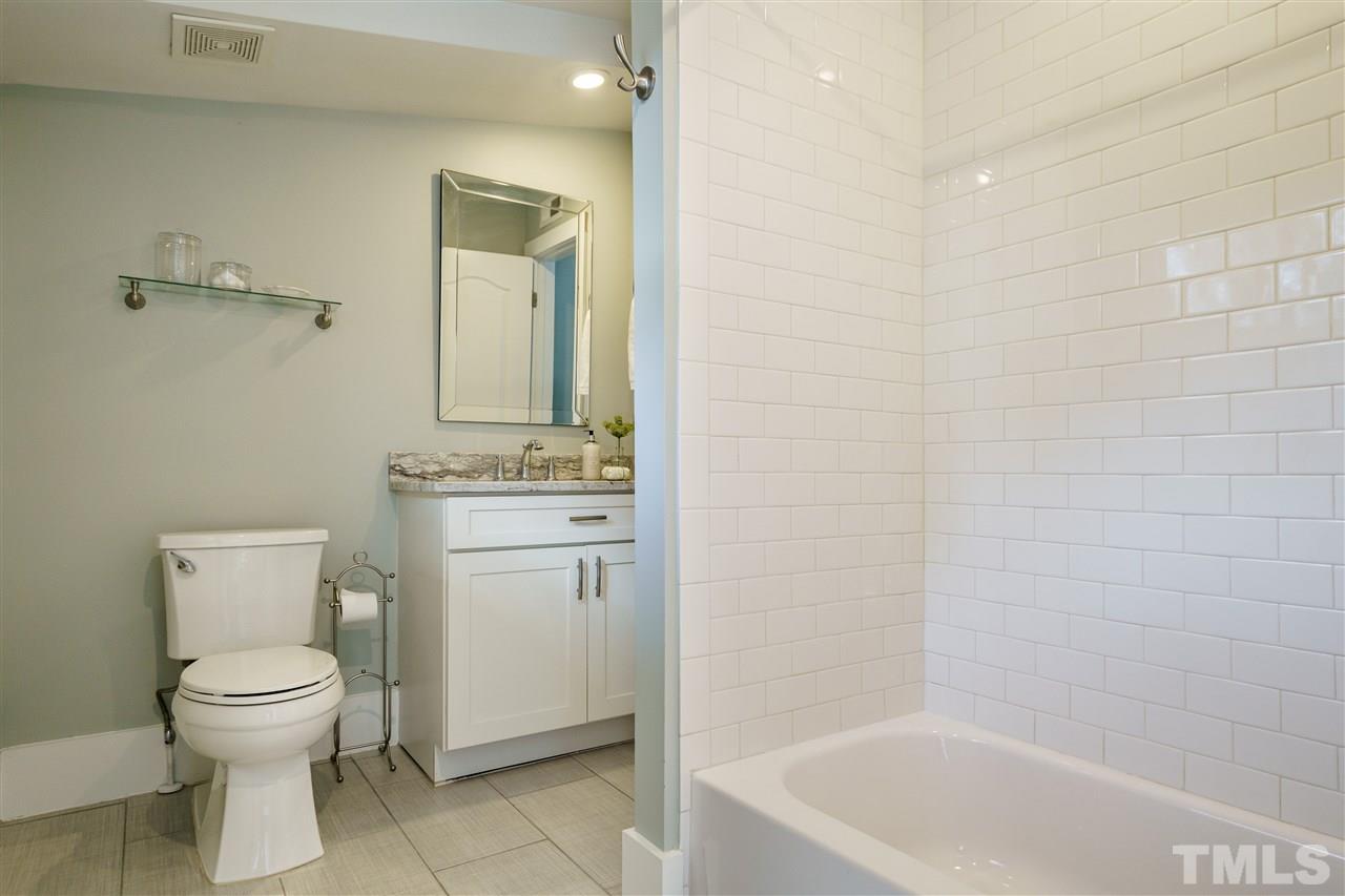 1629 Sunrise Avenue Raleigh, NC 27608 - Photo 15 of 17