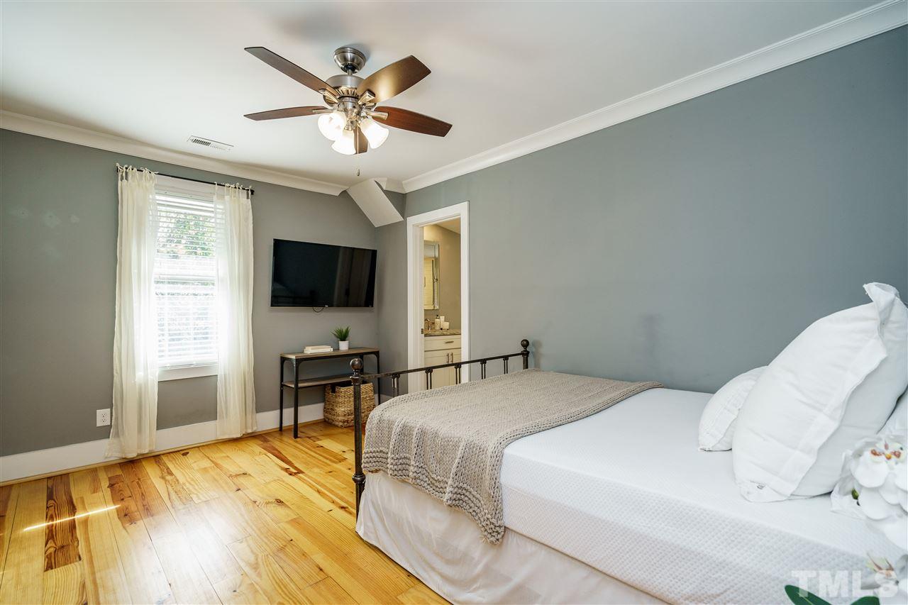 1629 Sunrise Avenue Raleigh, NC 27608 - Photo 10 of 17