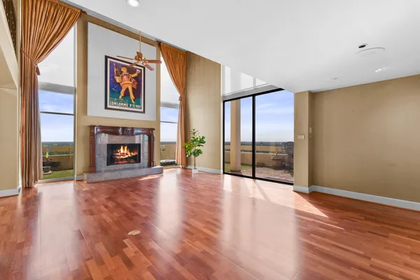 $650,000 | 14655 Champion Forest Drive, Unit 1802, Houston, TX 77069