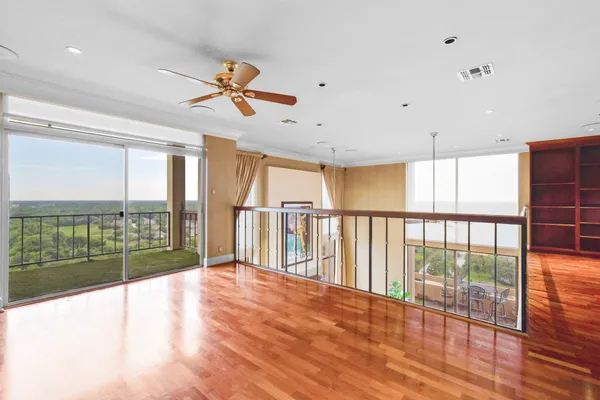 $650,000 | 14655 Champion Forest Drive, Unit 1802, Houston, TX 77069