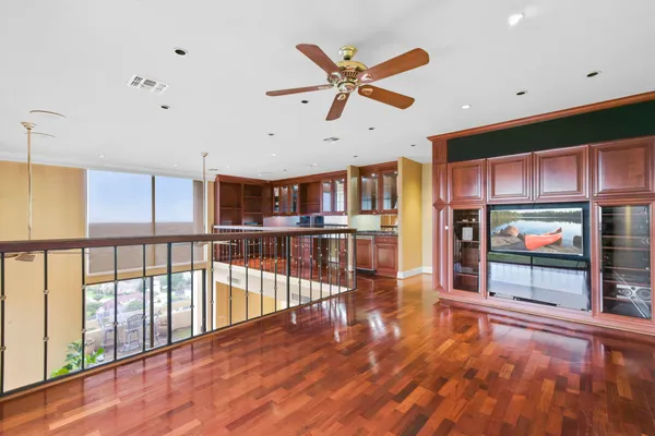 $650,000 | 14655 Champion Forest Drive, Unit 1802, Houston, TX 77069