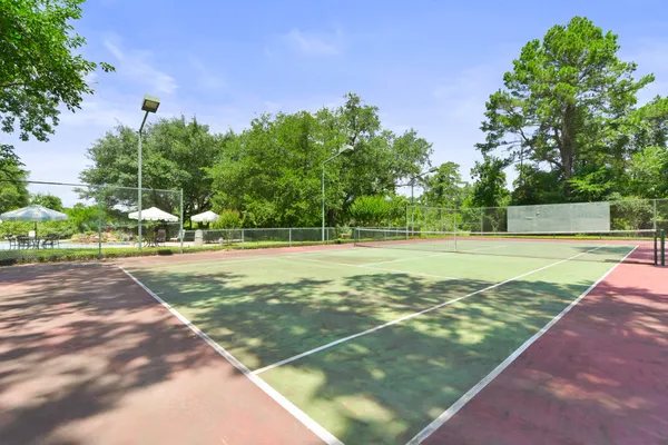 $650,000 | 14655 Champion Forest Drive, Unit 1802, Houston, TX 77069