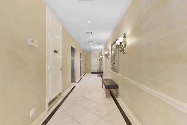 $650,000 | 14655 Champion Forest Drive, Unit 1802, Houston, TX 77069