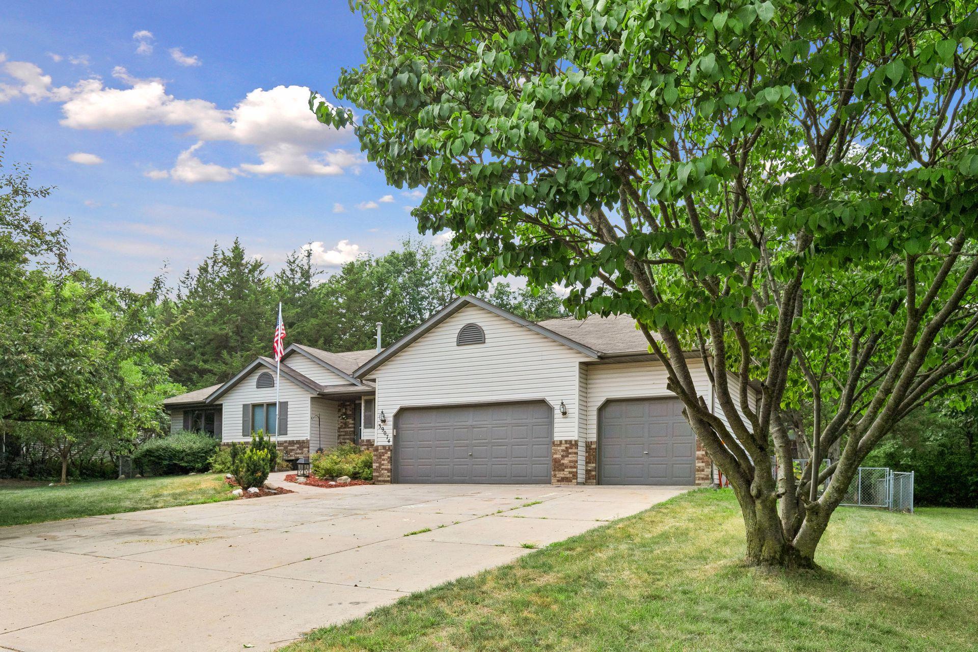 39074 Riverside Court North Branch, MN 55056 - Photo 1 of 36 Gallery Image 1