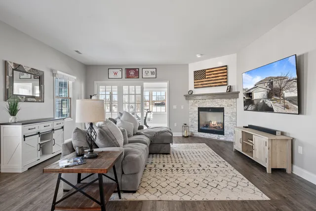 $374,999 | 208 Potter Road, Unit 202, Elkhorn, WI 53121