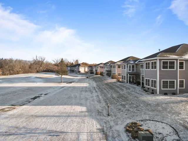 $374,999 | 208 Potter Road, Unit 202, Elkhorn, WI 53121