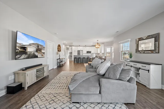 $374,999 | 208 Potter Road, Unit 202, Elkhorn, WI 53121