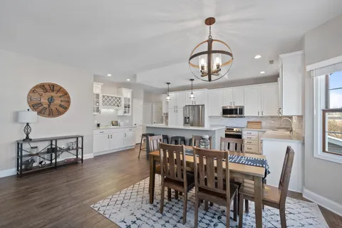 $374,999 | 208 Potter Road, Unit 202, Elkhorn, WI 53121