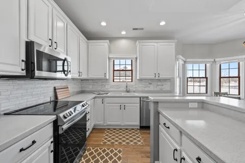 $374,999 | 208 Potter Road, Unit 202, Elkhorn, WI 53121