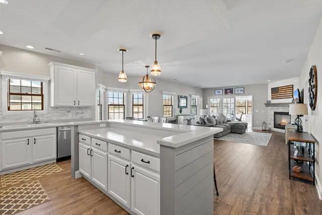 $374,999 | 208 Potter Road, Unit 202, Elkhorn, WI 53121