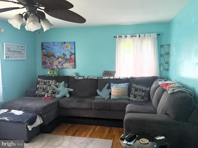 $374,900 | 28 Worral Court, Newark, DE 19711