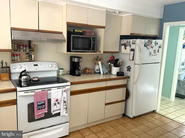 $374,900 | 28 Worral Court, Newark, DE 19711