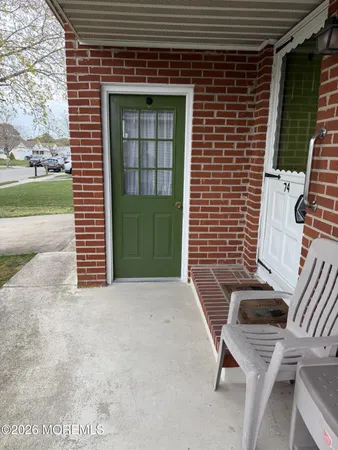 $2,400 | 74 Virgin Islands Drive, Toms River, NJ 08757