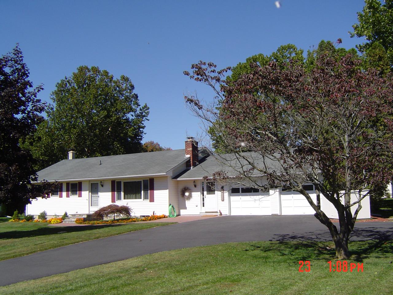 4289 Bossardsville Road Stroudsburg, PA 18360 - Photo 1 of 7 a front view of a house with a yard
