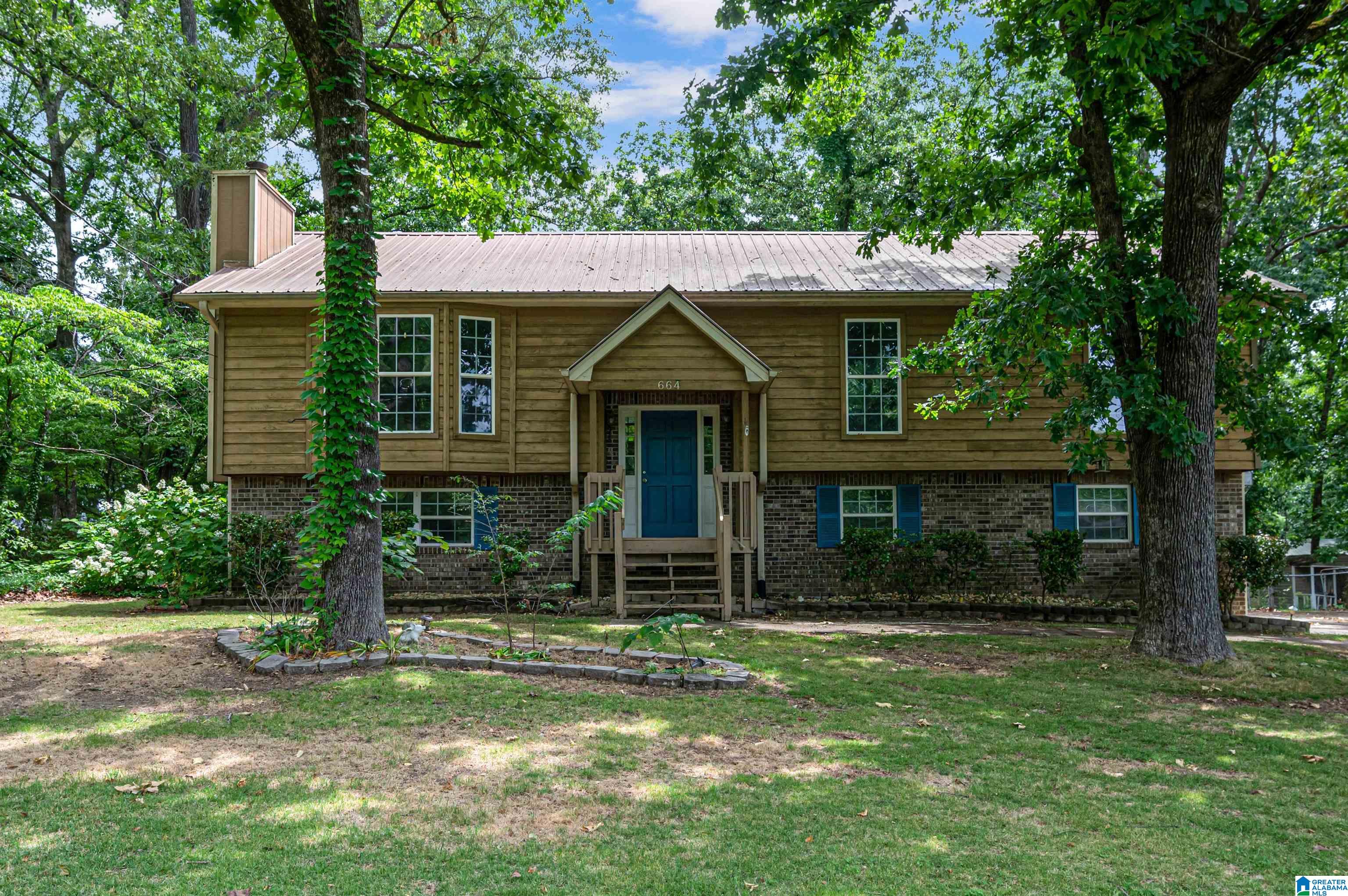 664 12th Street Alabaster, AL 35007 - Photo 1 of 40
