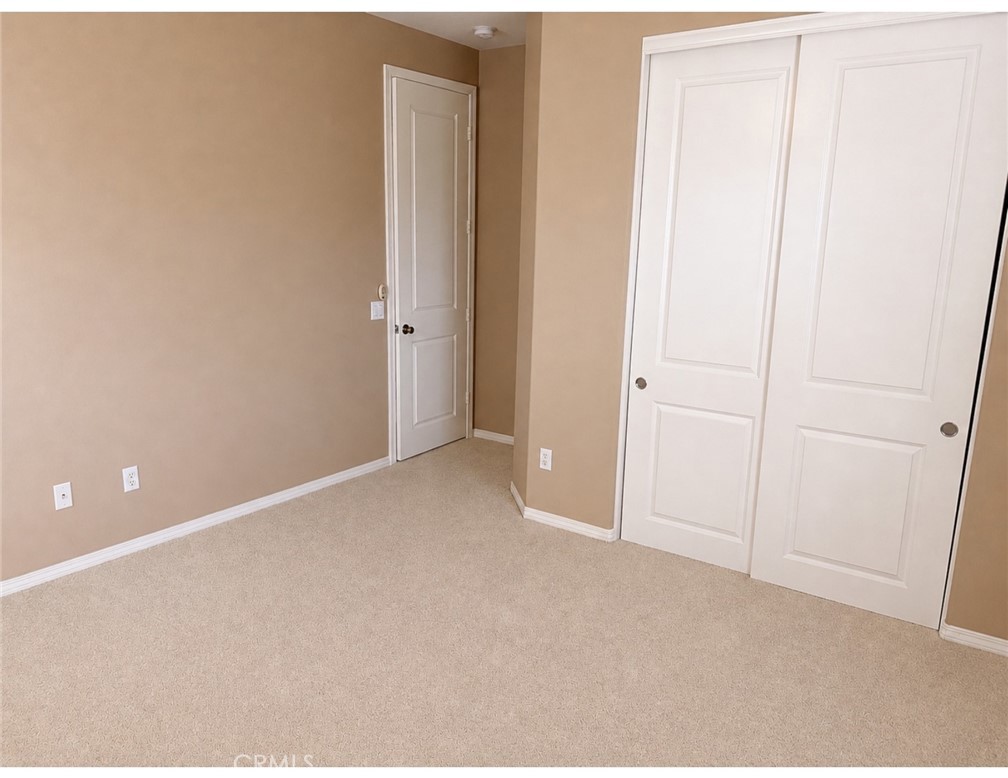 4073 Galapagos Way Oxnard, CA 93035 - Photo 31 of 36 Upstairs Bedroom #2