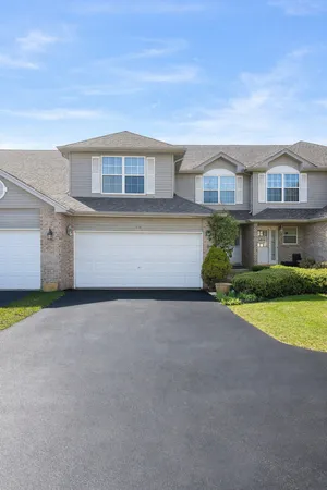 $289,900 | 4725 Orrefors Court, Joliet, IL 60431