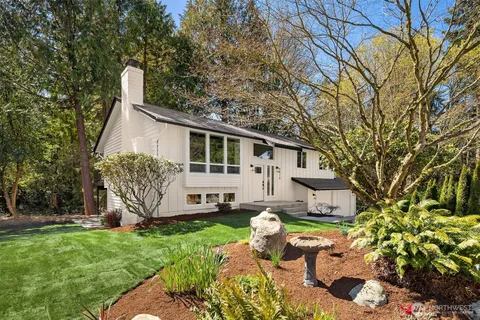 $1,299,000 | 8820 194th Street Southwest, Edmonds, WA 98026