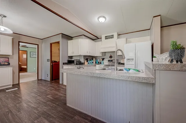 $115,000 | 210 Lake Drive, Freeport, TX 77541