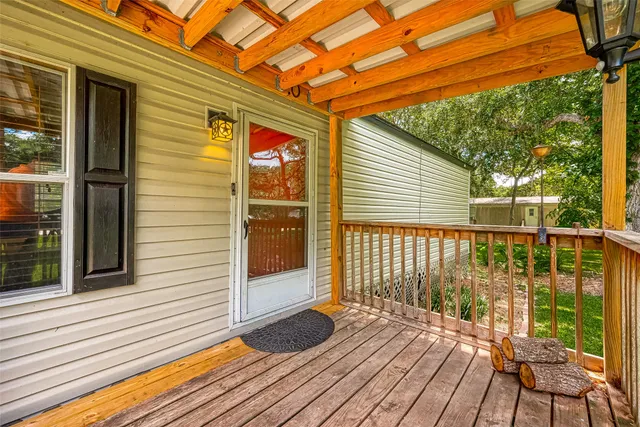 $115,000 | 210 Lake Drive, Freeport, TX 77541