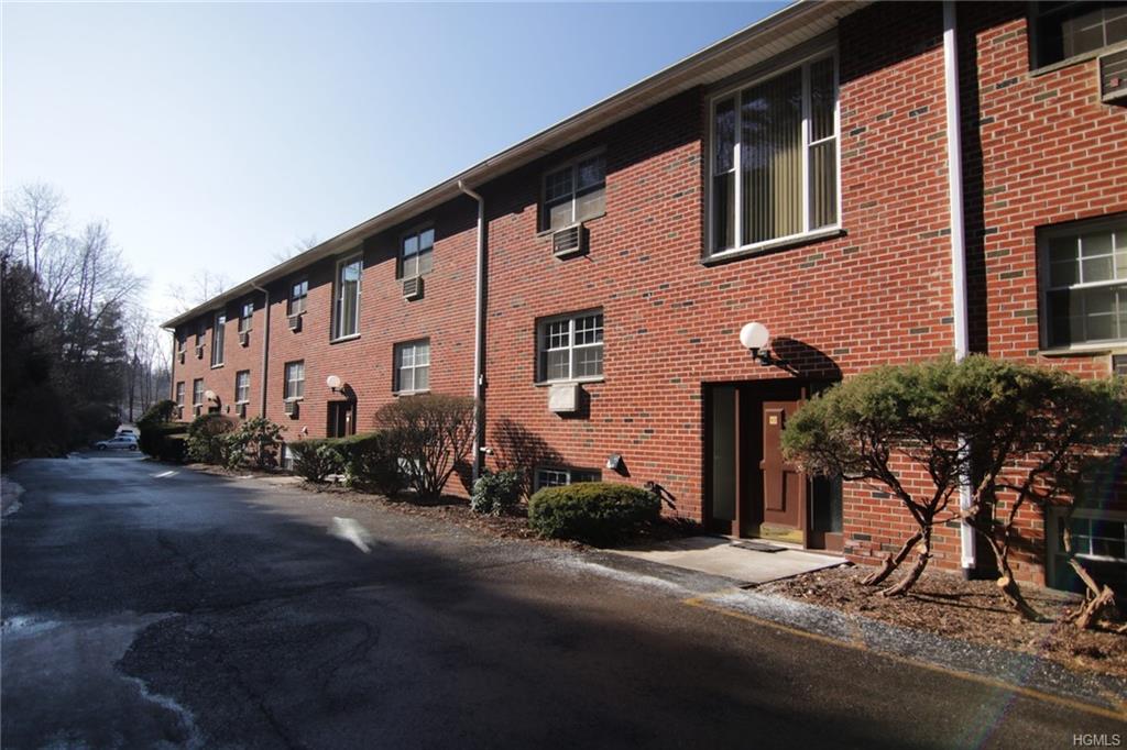6 Dove, Unit L, CrotononHudson, NY 10520 Compass