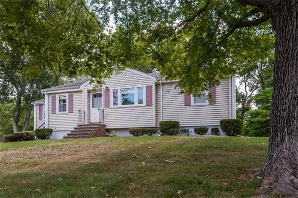 42 Farnham Road Stoughton, MA 02072 - Photo 2 of 22